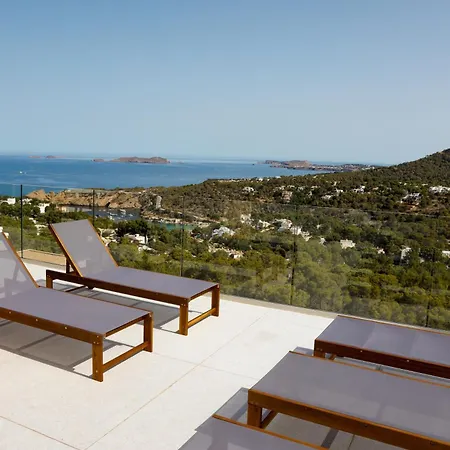 Cala Vadella Panoramic Retreat *